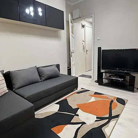 Great Location In The Center