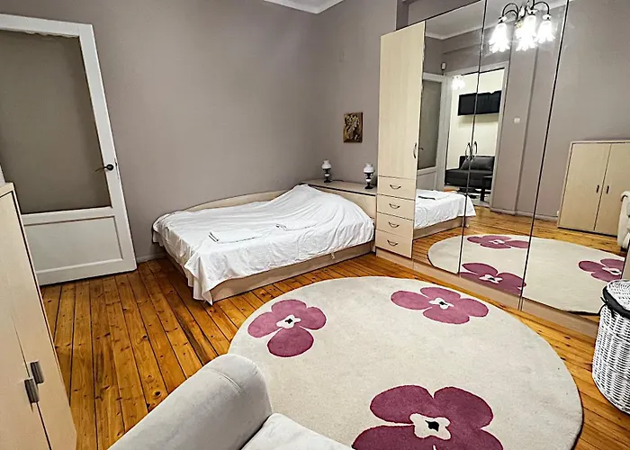 Great Location In The Center Lejlighed