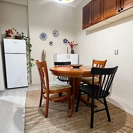 Great Location In The Center Apartament